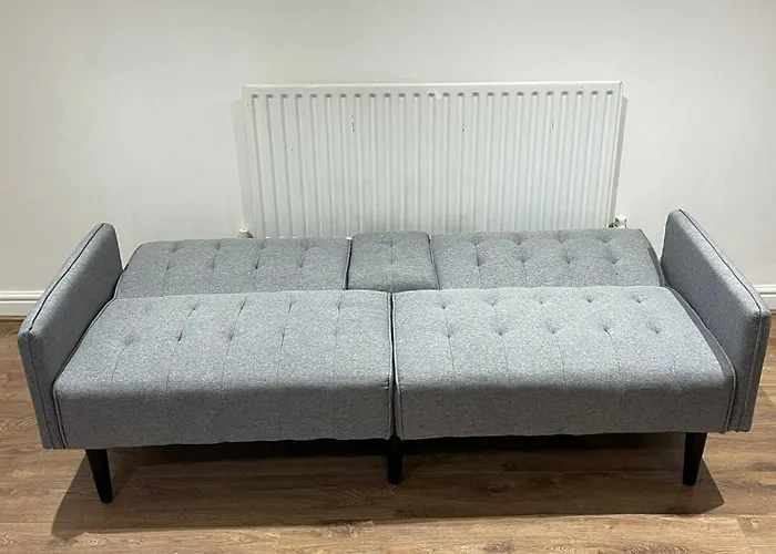 Modern One-bed Flat In Armley Apartment